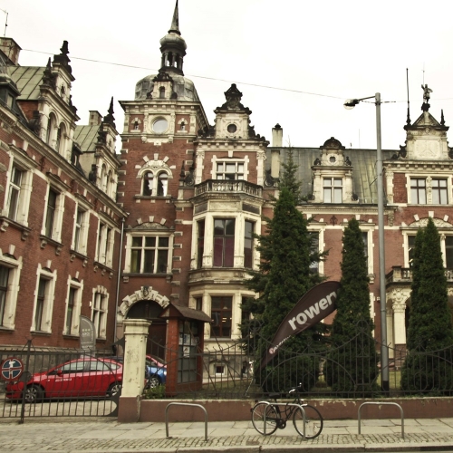 Pałącyk, fot. Yousef Alzafari